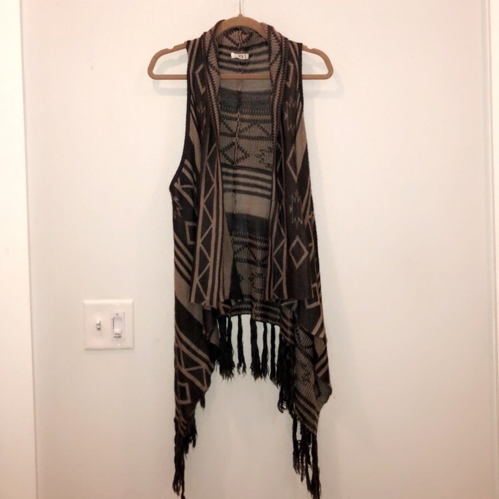 Jack by B.B. Dakota Poncho shawl